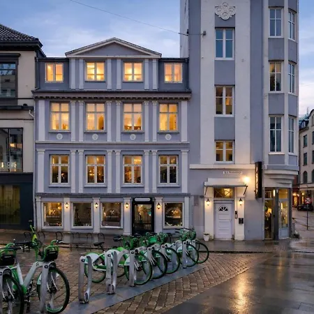 Bryggen Og Havneutsikt, Felles Takterrasse * Bergen
